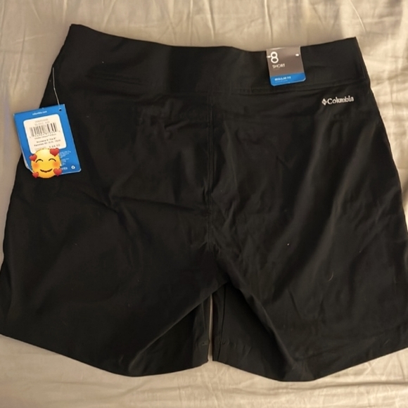 🥰🩳 Cute Columbia Shorts! - Picture 2 of 10